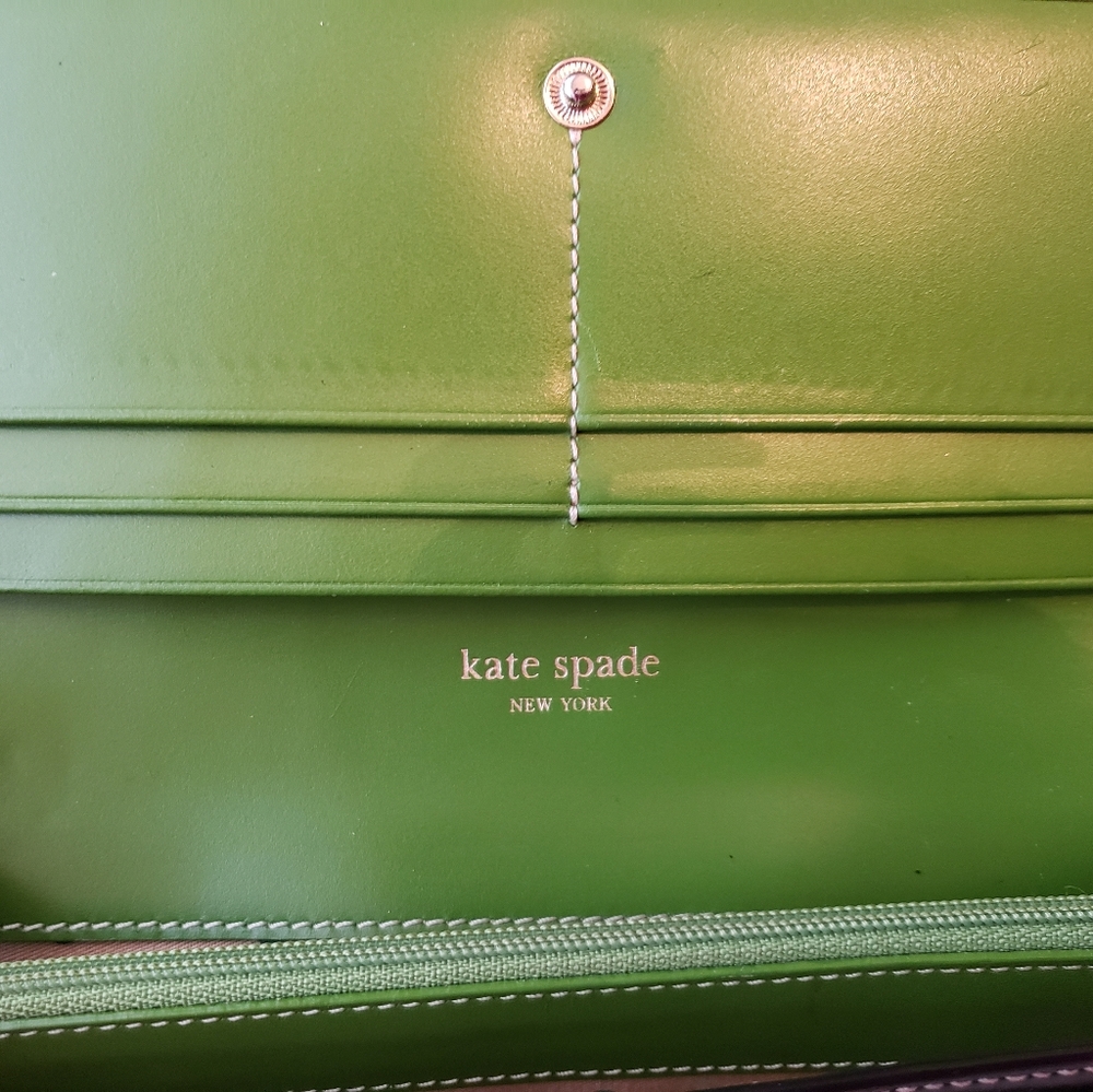 💜 Kate Spade ♠️ Remy Wallet 8 Card Slot - Picture 3 of 7